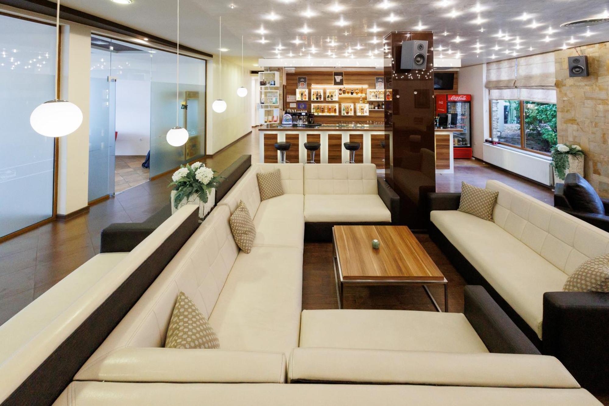 Green Wood Hotel & Spa Банско Экстерьер фото
